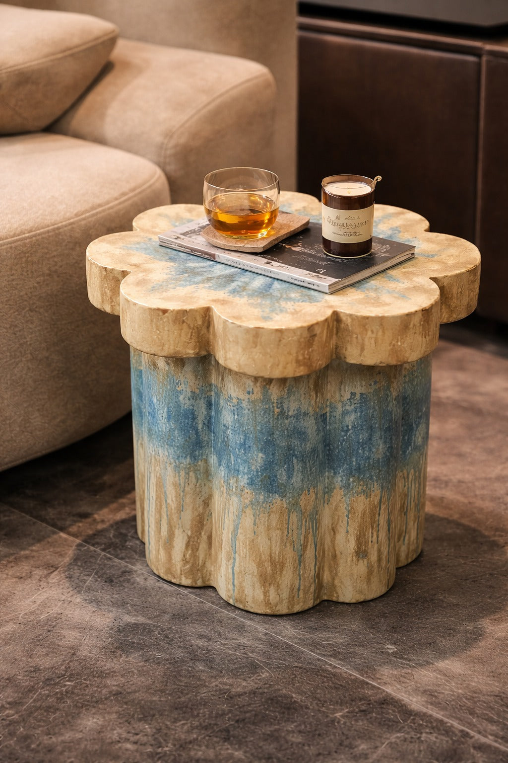 FLORA SIDE TABLE