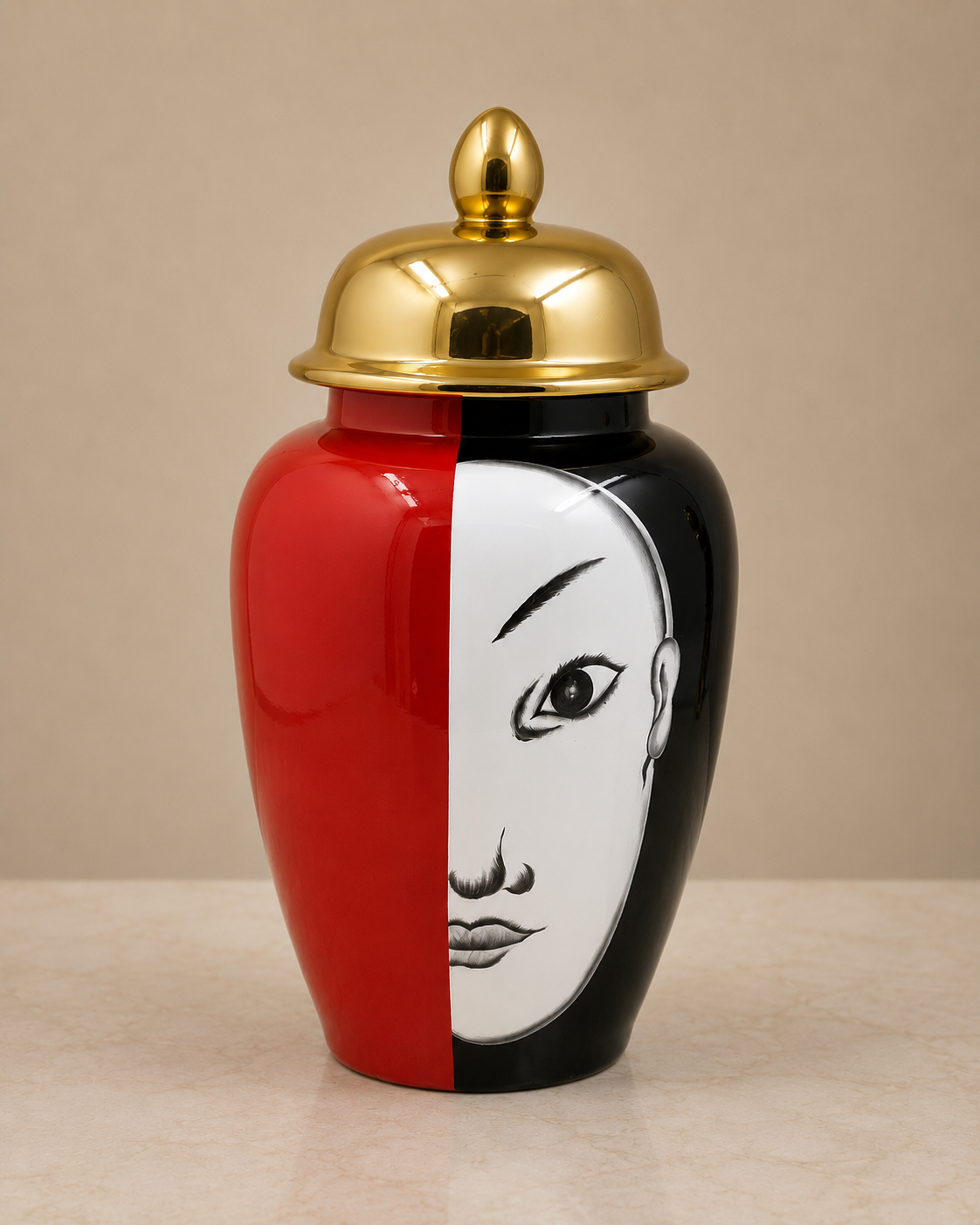 MONA ROUGE JAR