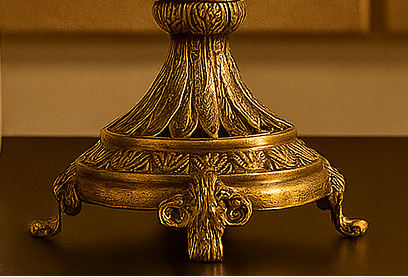 MAEVE IMPERIAL MAROON VASE