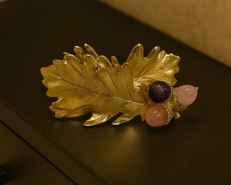 Leaf Luxe Tissue Holder