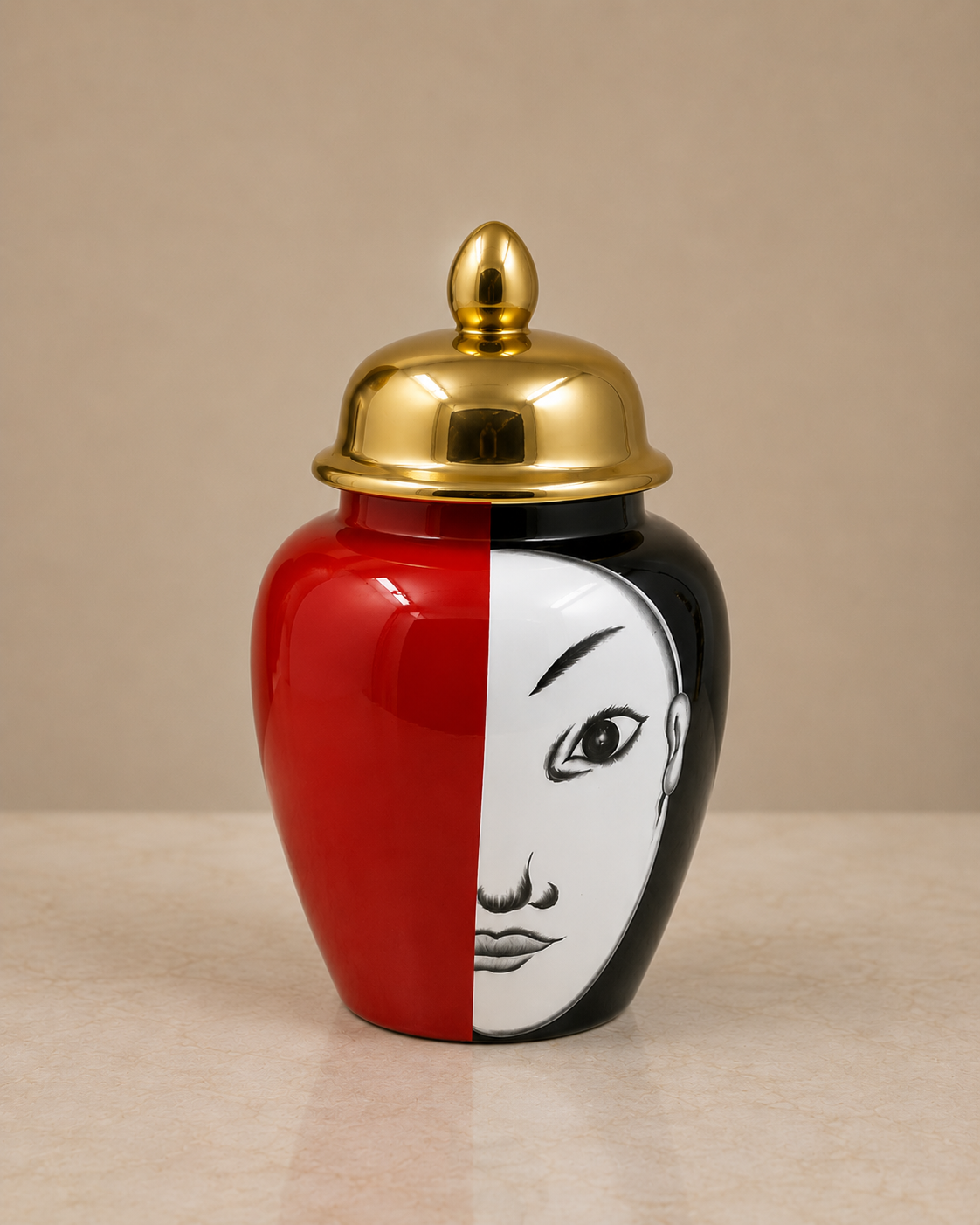 MONA ROUGE JAR